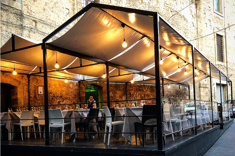 esterno-ristorante-caltagirone